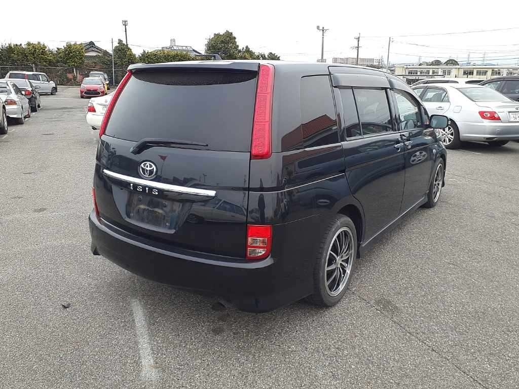 TOYOTA ISIS