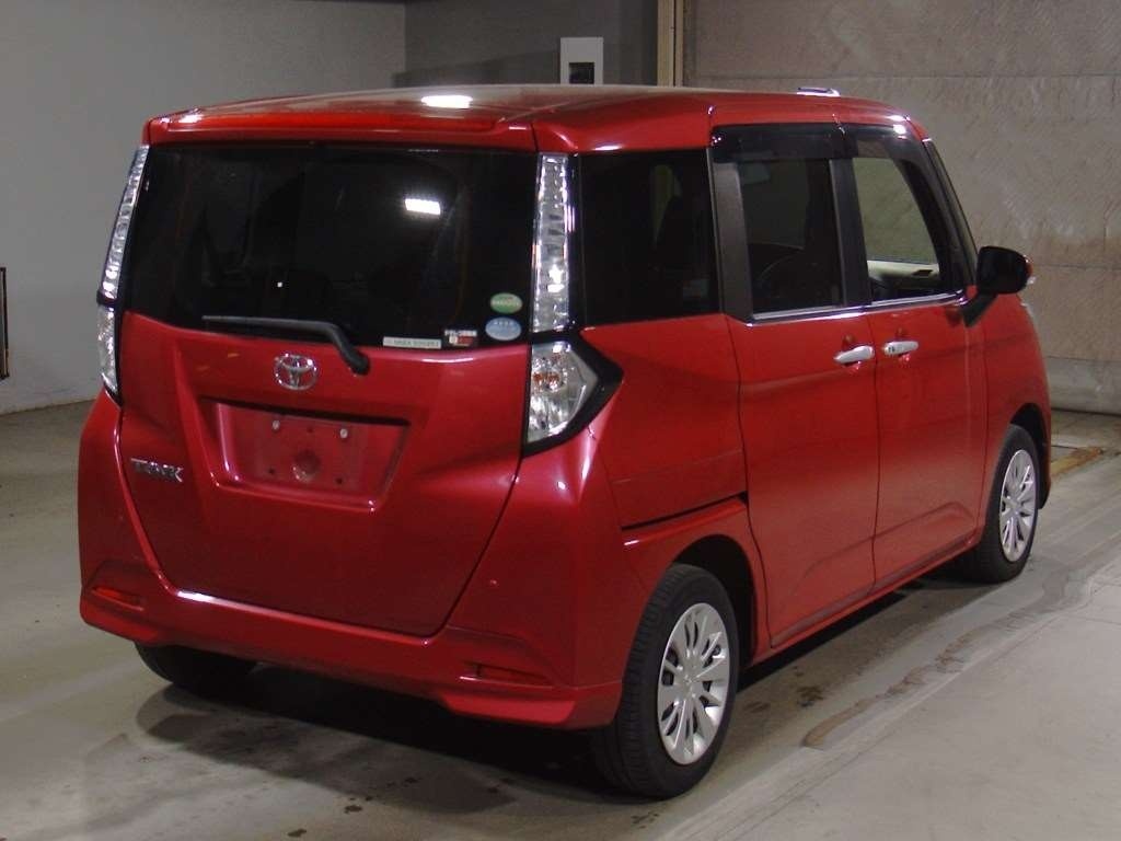 TOYOTA TANK