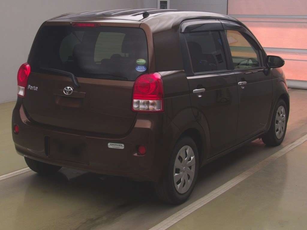 TOYOTA PORTE