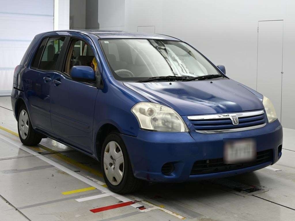 TOYOTA RAUM