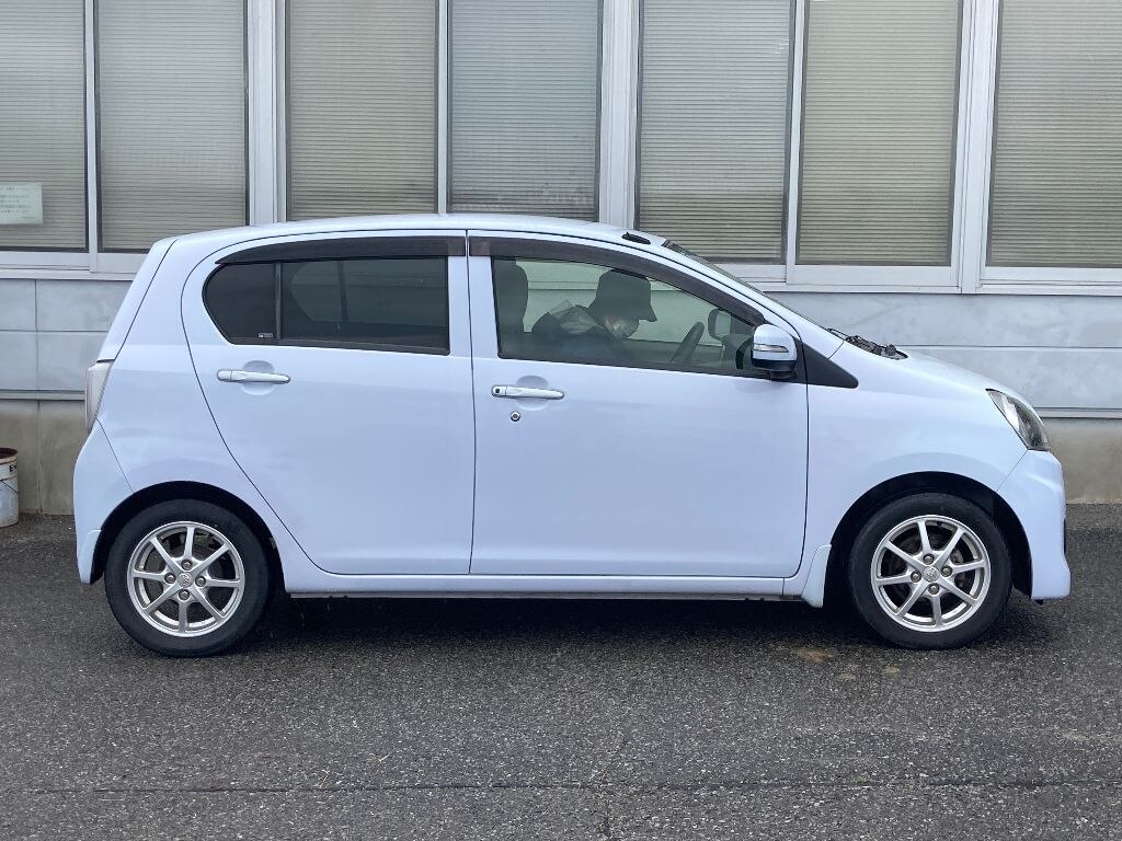 TOYOTA PIXIS EPOCH