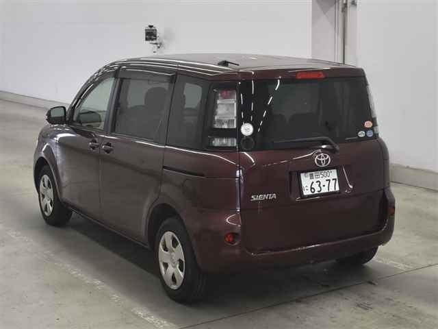 TOYOTA SIENTA