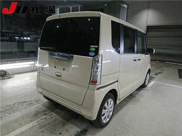 HONDA N-BOX