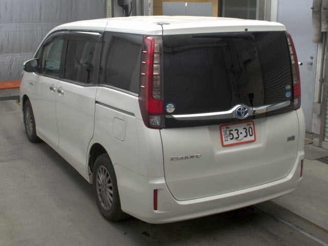 TOYOTA ESQUIRE