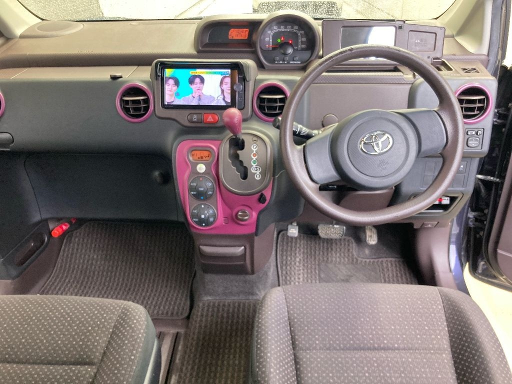 TOYOTA SPADE