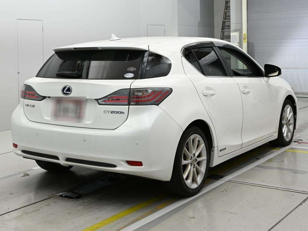 LEXUS CT200H
