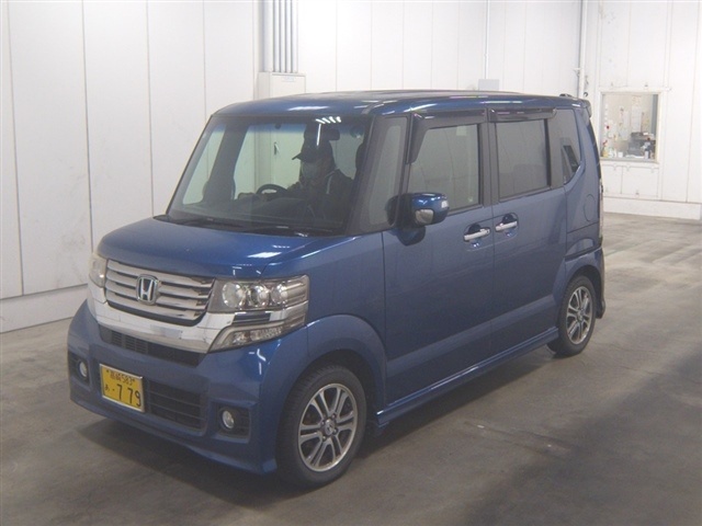 HONDA N-BOX