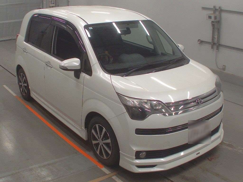 TOYOTA SPADE