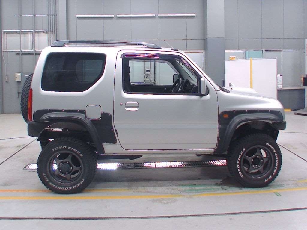 SUZUKI JIMNY