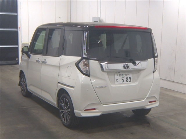 TOYOTA TANK