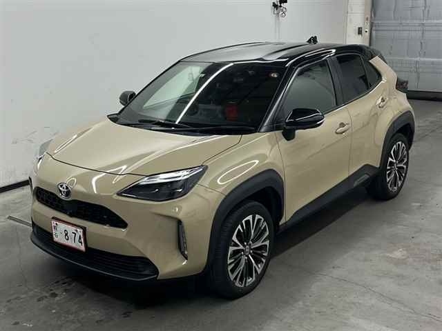 TOYOTA YARIS CROSS