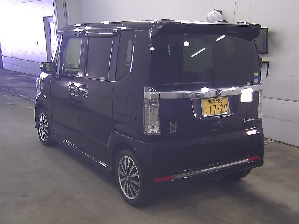 HONDA N-BOX