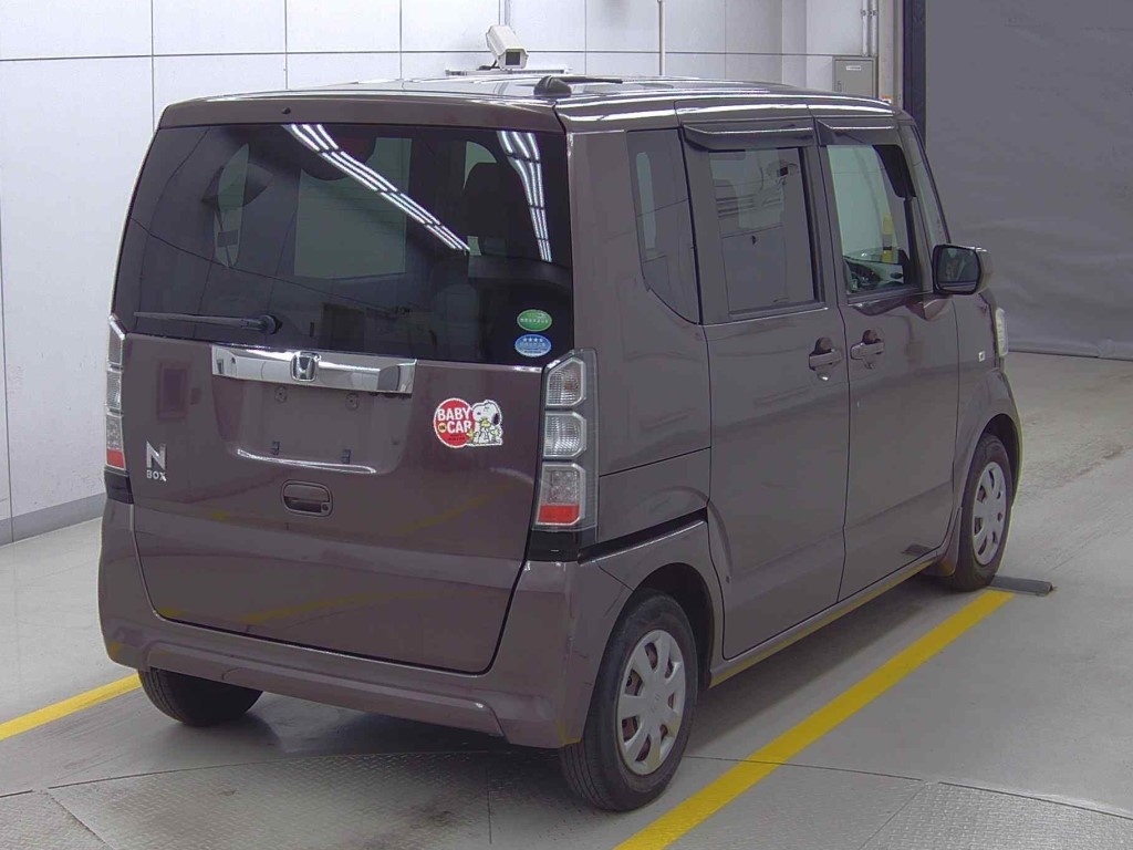 HONDA N-BOX