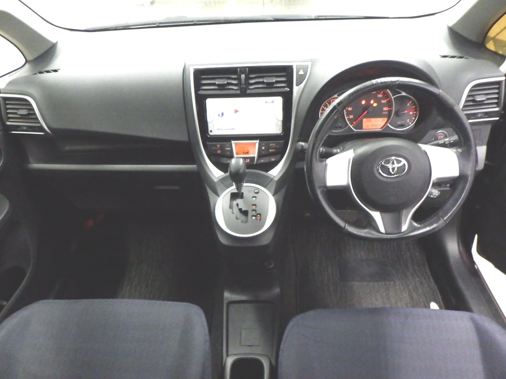 TOYOTA RACTIS