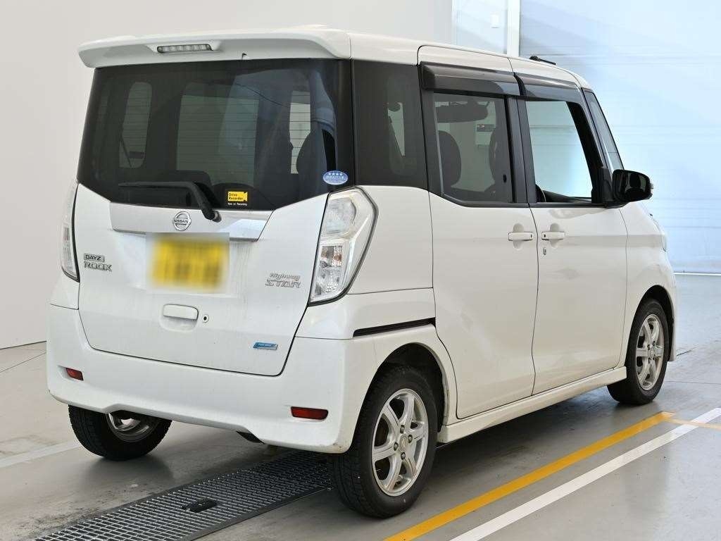 NISSAN DAYZ ROOX