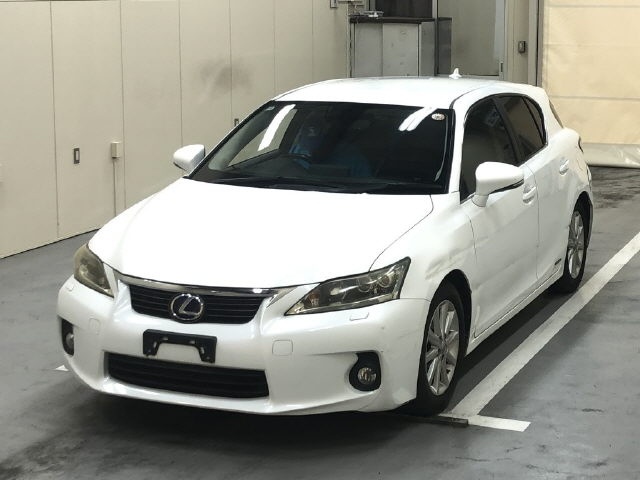 LEXUS CT200H