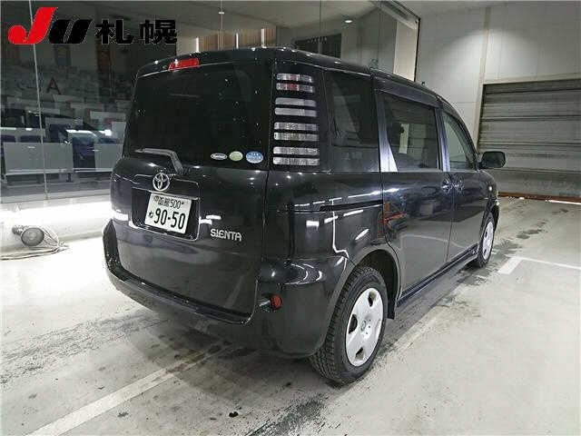 TOYOTA SIENTA