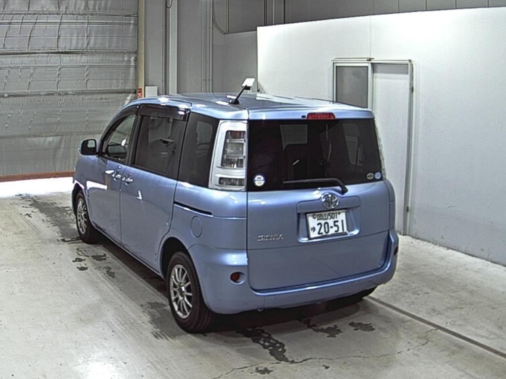 TOYOTA SIENTA