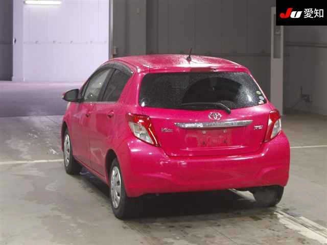 TOYOTA VITZ