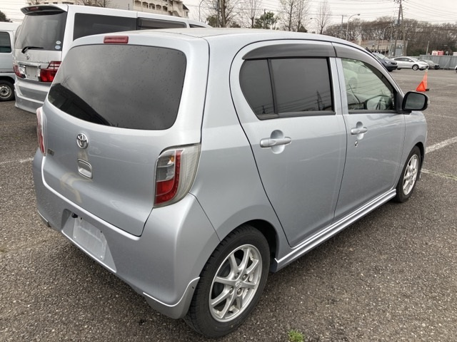 TOYOTA PIXIS EPOCH