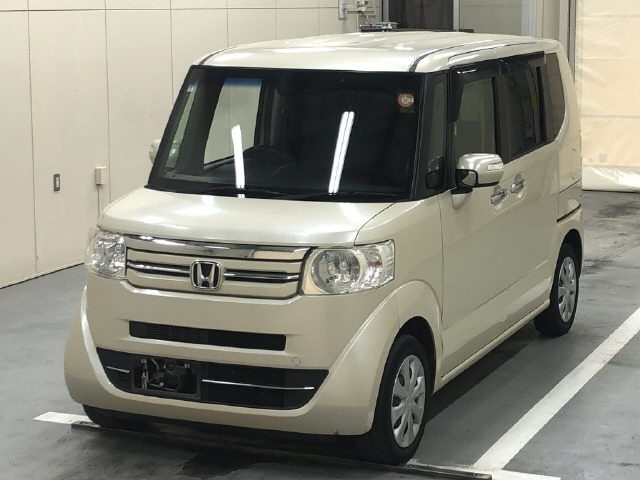 HONDA N-BOX