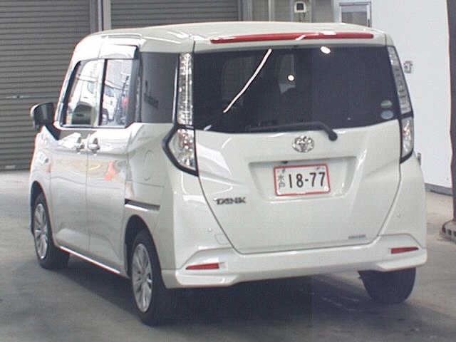 TOYOTA TANK