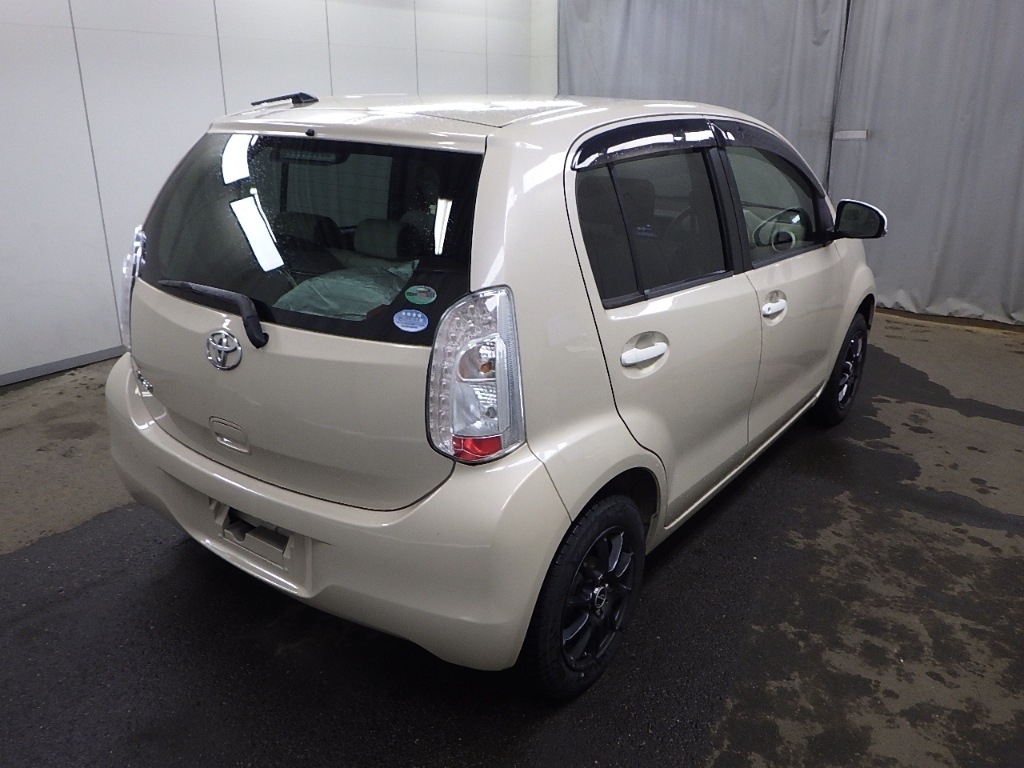 TOYOTA PASSO