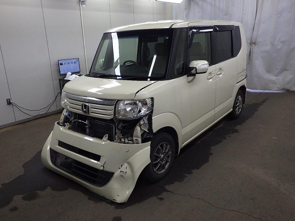 HONDA N-BOX