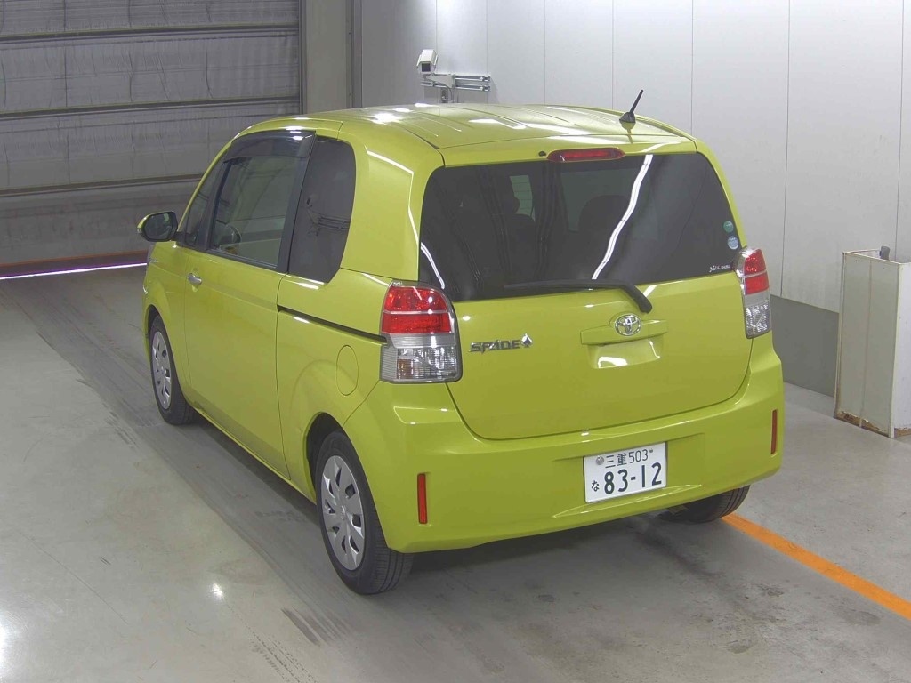 TOYOTA SPADE