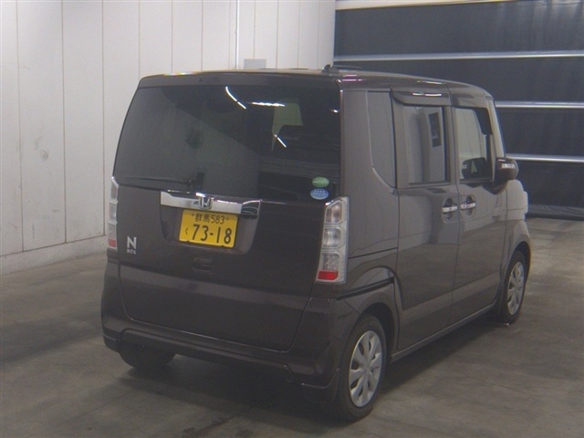 HONDA N-BOX