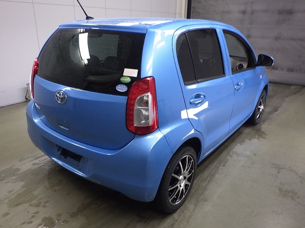 TOYOTA PASSO