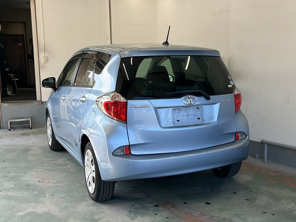 TOYOTA RACTIS