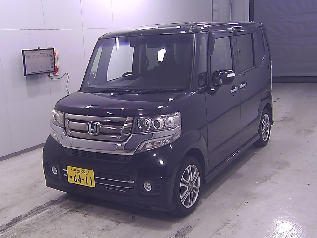 HONDA N-BOX