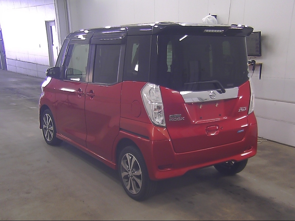 NISSAN DAYZ ROOX
