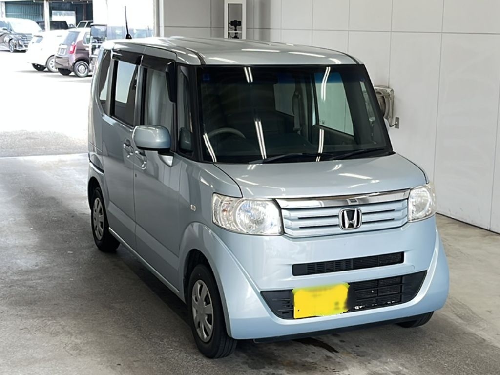 HONDA N-BOX