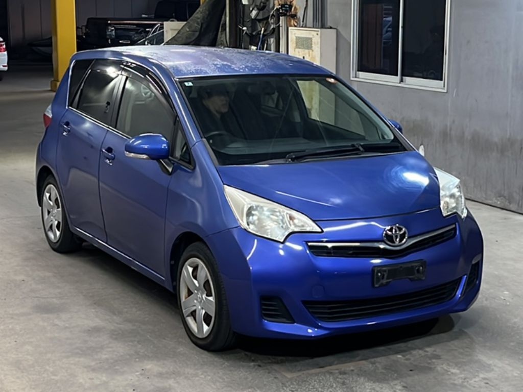 TOYOTA RACTIS