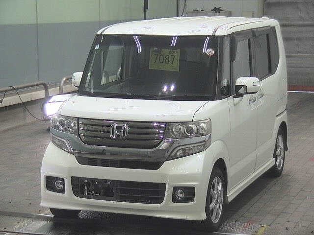 HONDA N-BOX