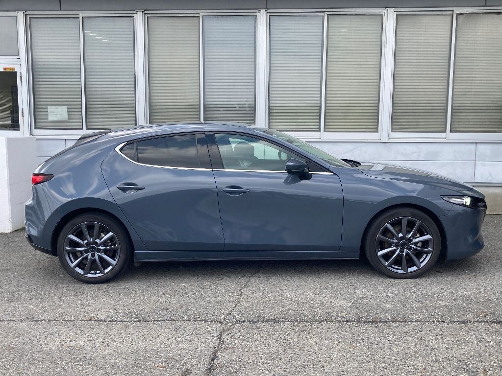 MAZDA MAZDA3
