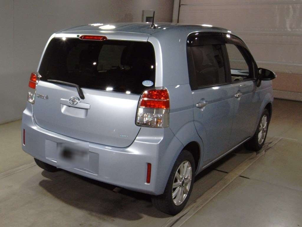 TOYOTA SPADE