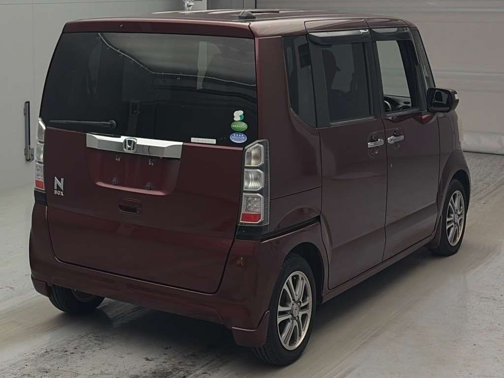 HONDA N-BOX
