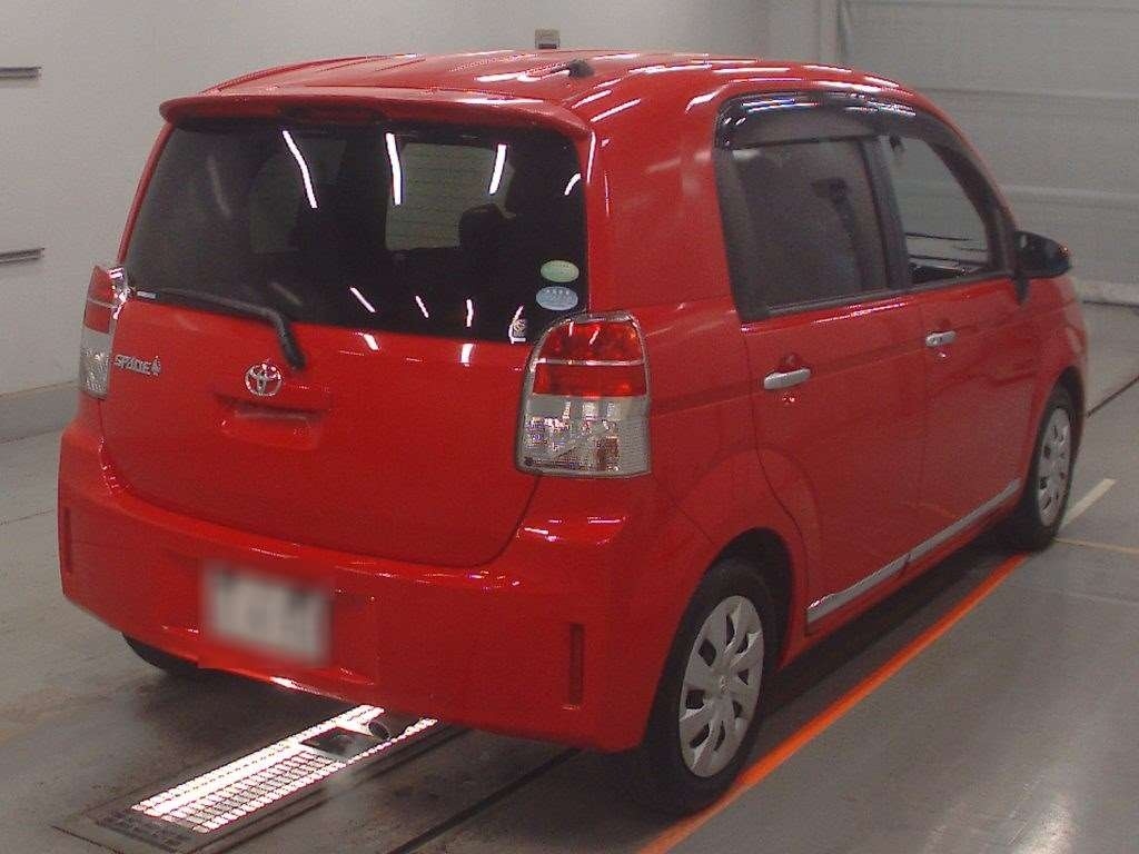 TOYOTA SPADE