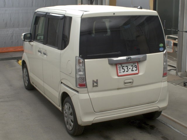 HONDA N-BOX