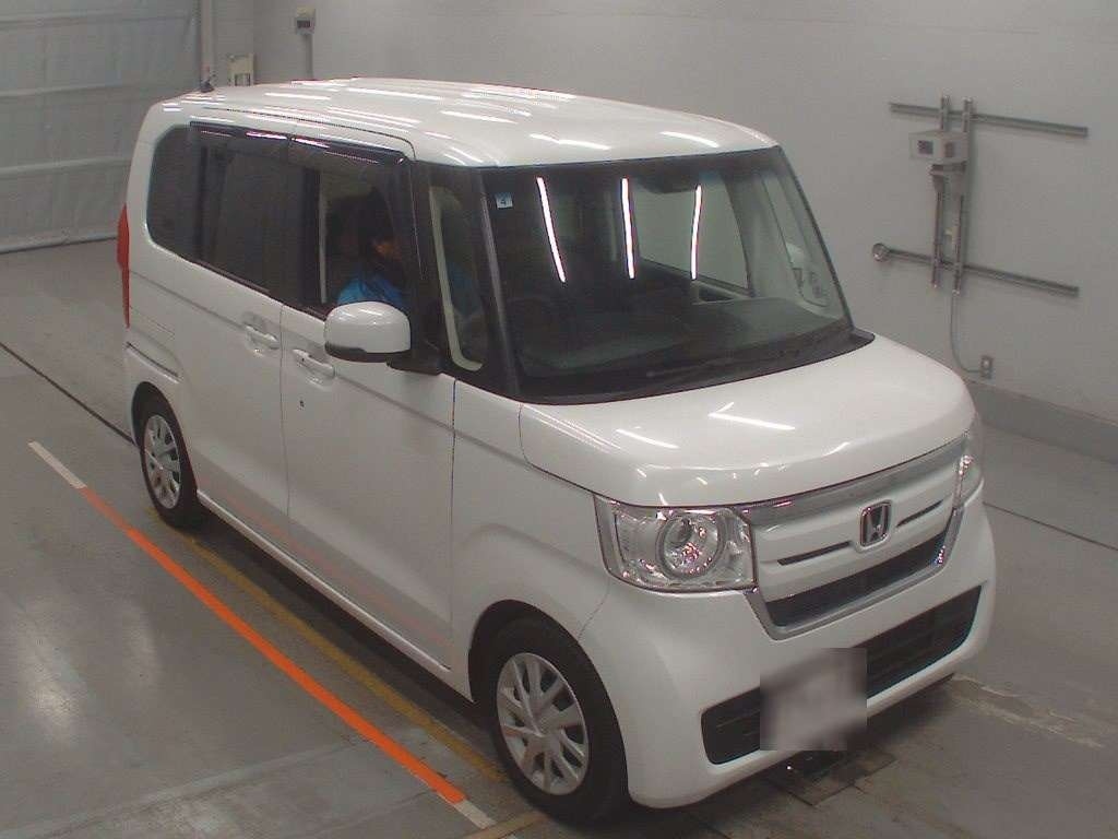 HONDA N-BOX