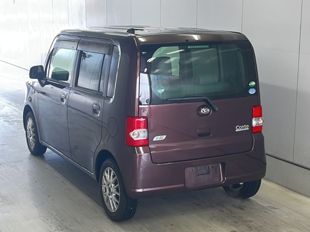 DAIHATSU MOVE CONTE