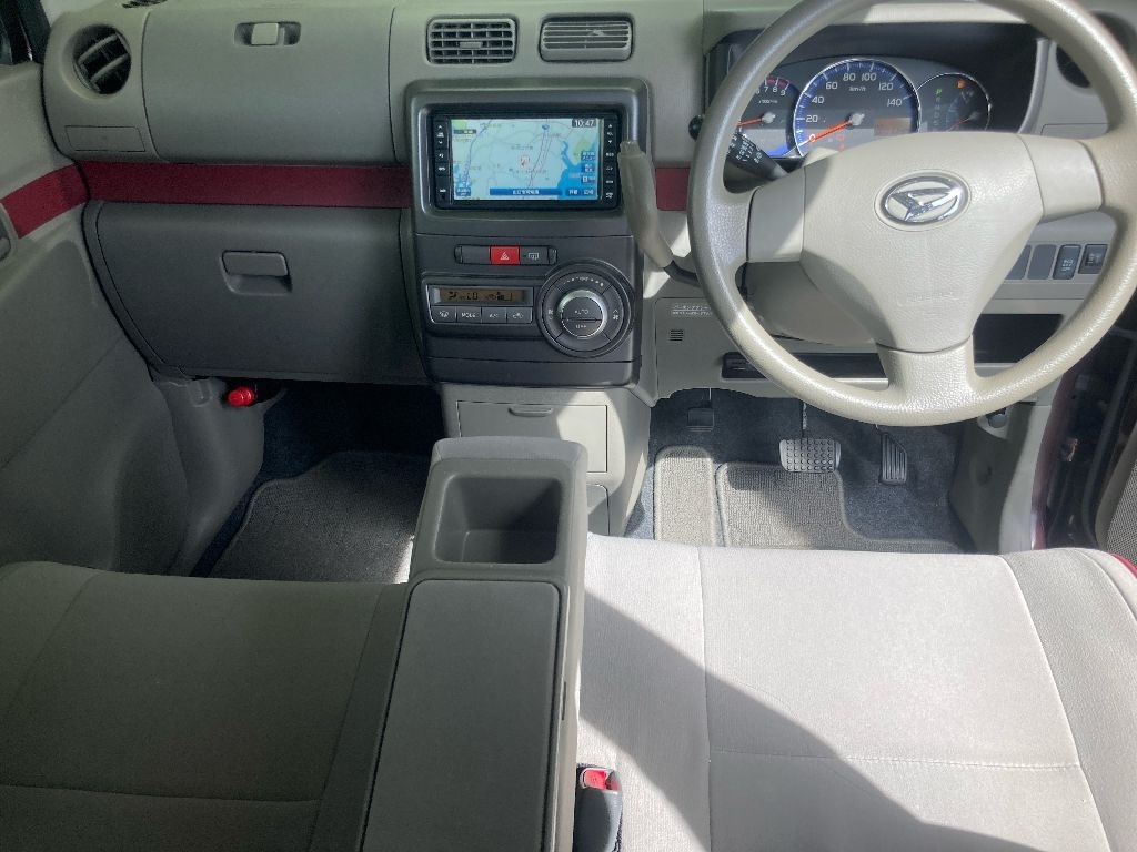 DAIHATSU MOVE CONTE