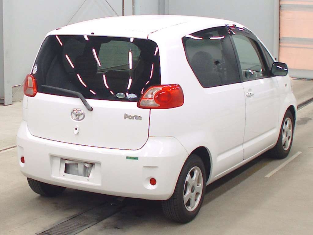 TOYOTA PORTE
