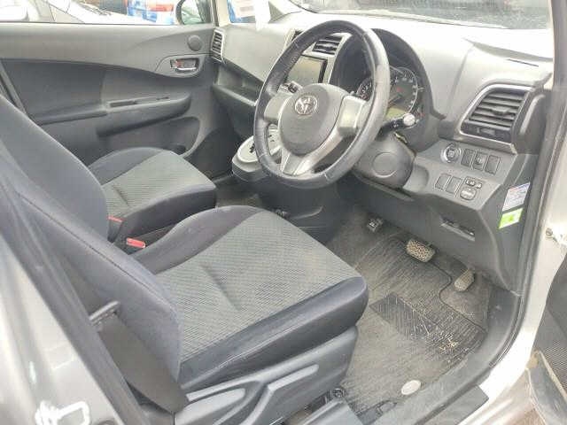 TOYOTA RACTIS