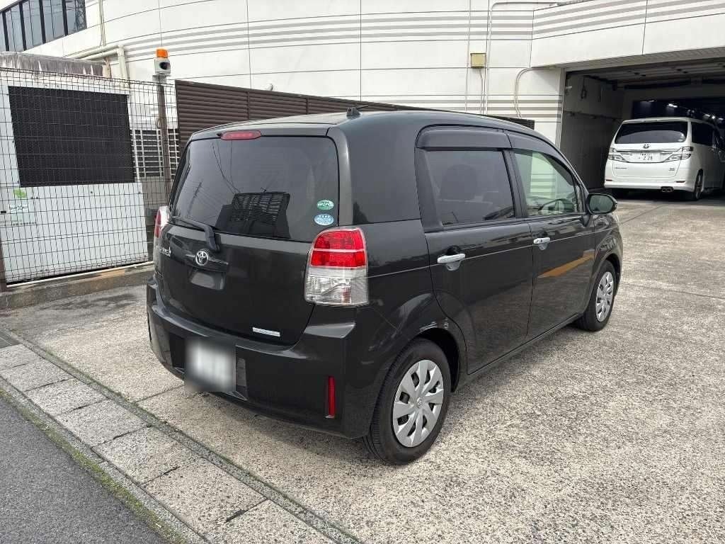 TOYOTA SPADE