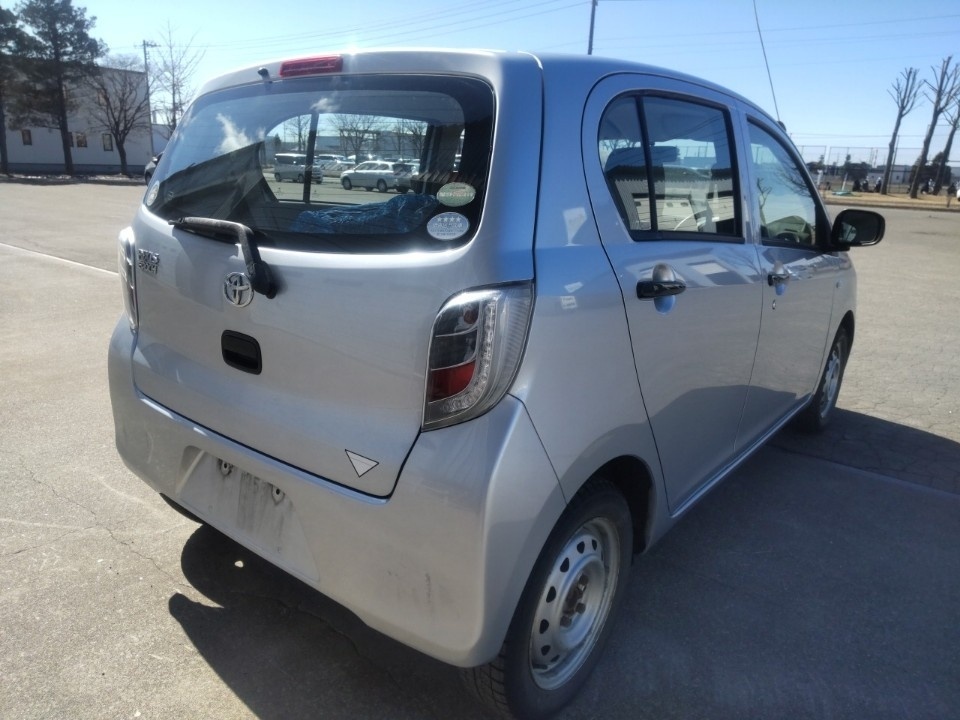 TOYOTA PIXIS EPOCH
