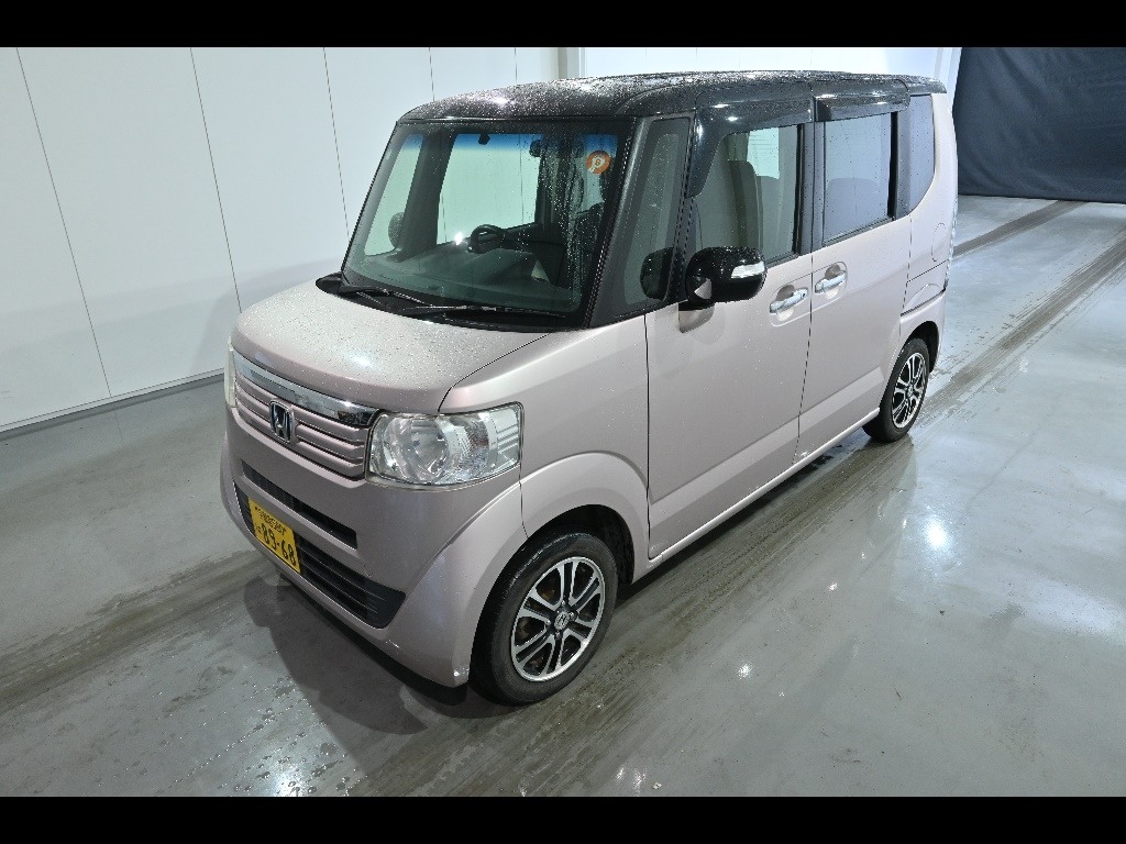 HONDA N-BOX